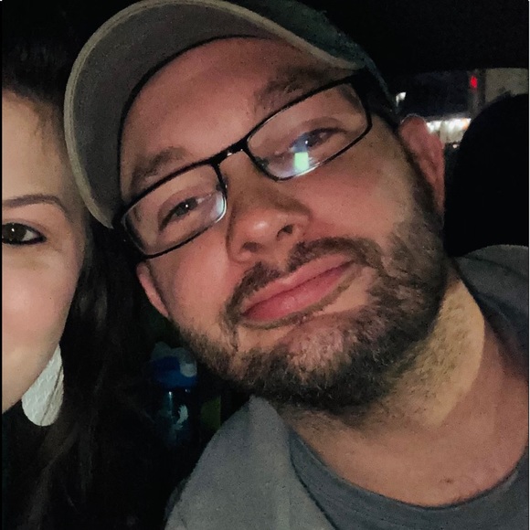 Profile Picture of Michael Batye (@batyem) on Poshmark