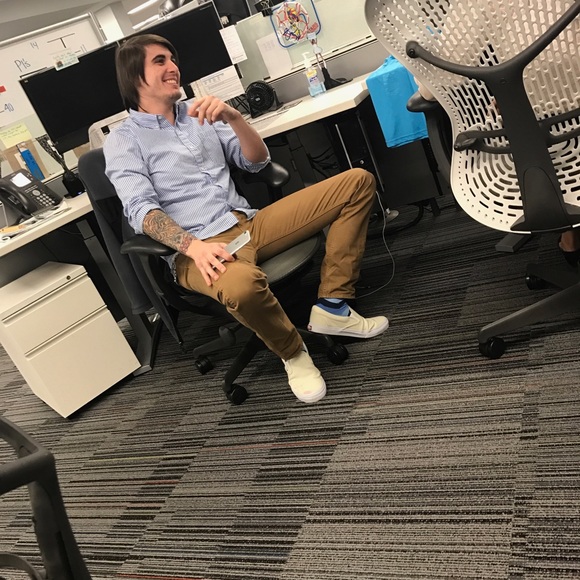 Profile Picture of Jeremy Strauser (@jer9788) on Poshmark