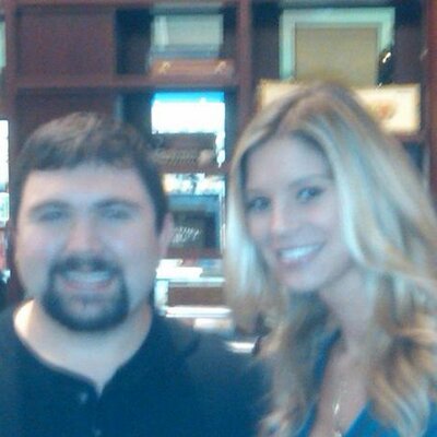 Profile Picture of Dustin Winkler (@WinkyD213) on Twitter