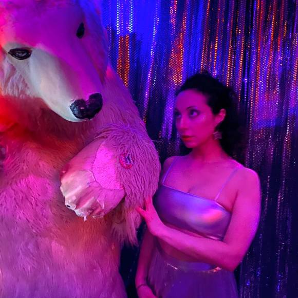 Profile Picture of Haleigh Bernbaum (@behaleighb) on Poshmark