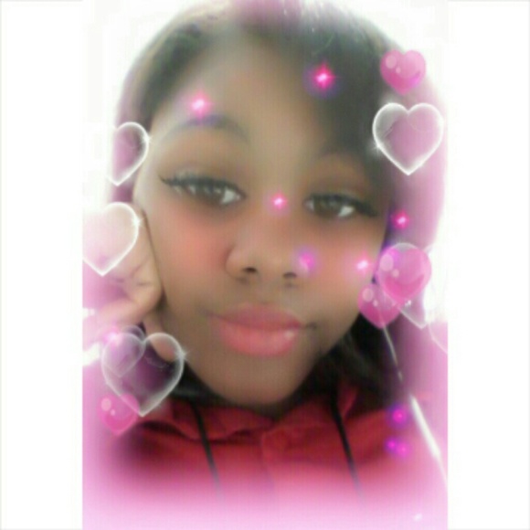 Profile Picture of Jasmine Mack (@jbaby365) on Poshmark