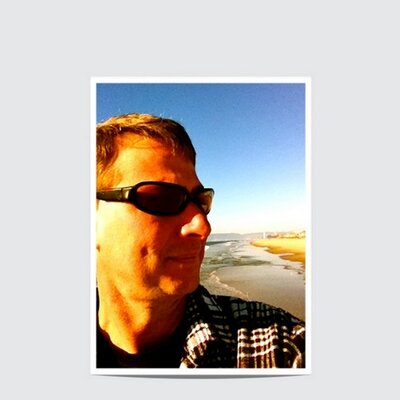Profile Picture of Chris Peckham (@FuzzXvi) on Twitter