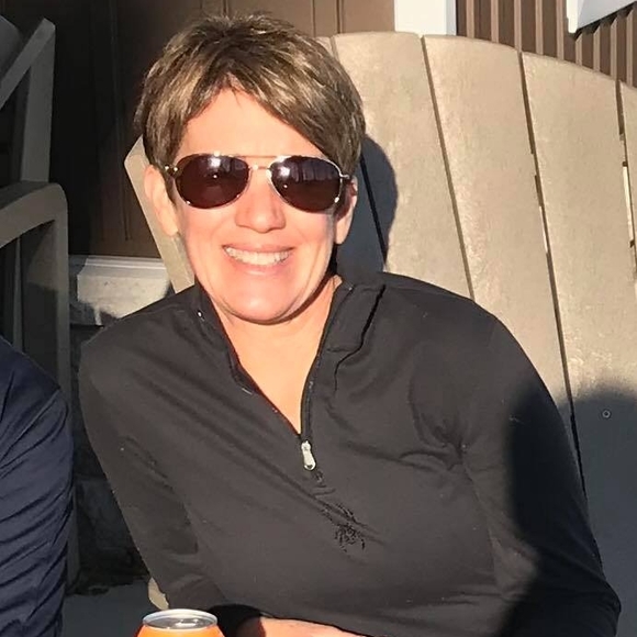 Profile Picture of Krista Chisholm (@neptune_dog) on Poshmark