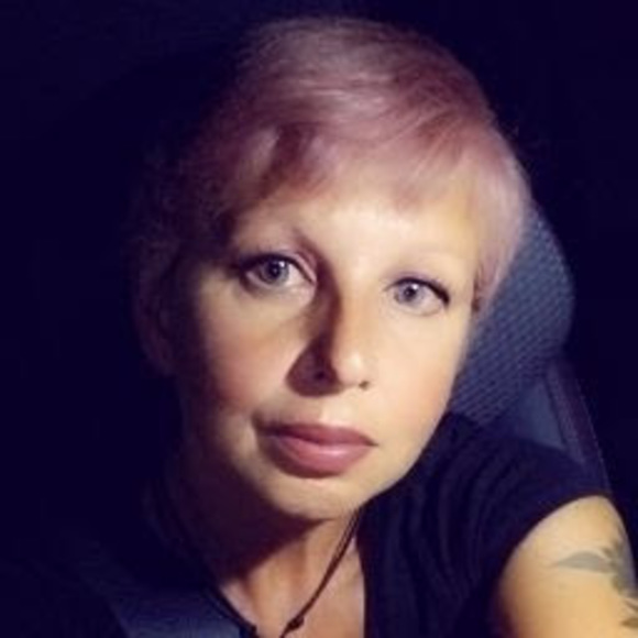 Teresa Cecere - Poshmark Profile Picture of Teresa Cecere (@cecereteresa100) on Poshmark