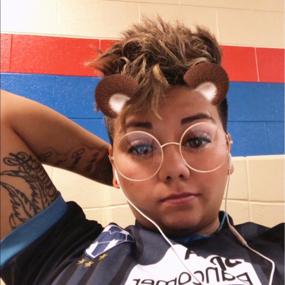 Profile Picture of Rocio Mireles (@bambino26) on Poshmark