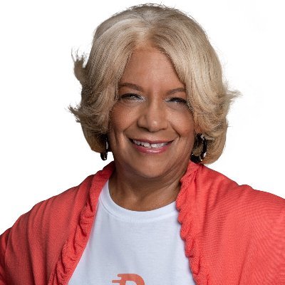 Profile Picture of Pat Larkins Hicks (@patlhicks) on Twitter