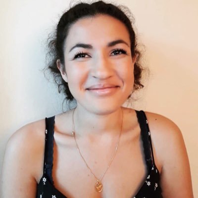 Profile Picture of Chloé (@Chloe_GColombo) on Twitter