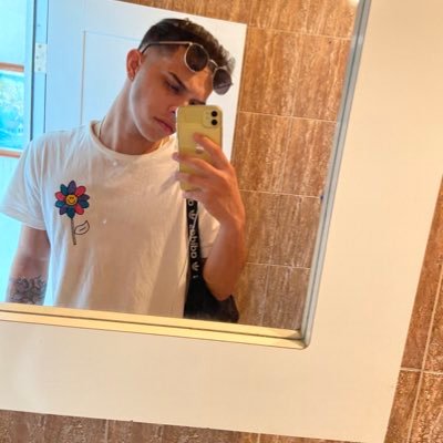 Profile Picture of Steven Acevedo (@stevenacevedo21) on Twitter