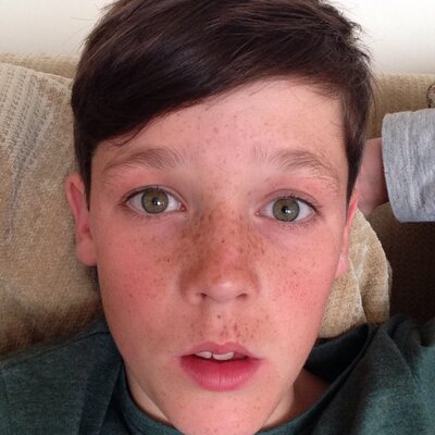 Profile Picture of Tom Denyer (@tom_denyer) on Twitter