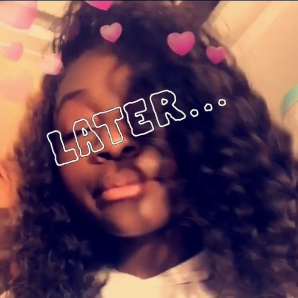 Profile Picture of Joyanna Sanders (@joyjoy844) on Poshmark