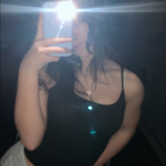 Profile Picture of Reese Polchinski (@idgaf545) on Poshmark