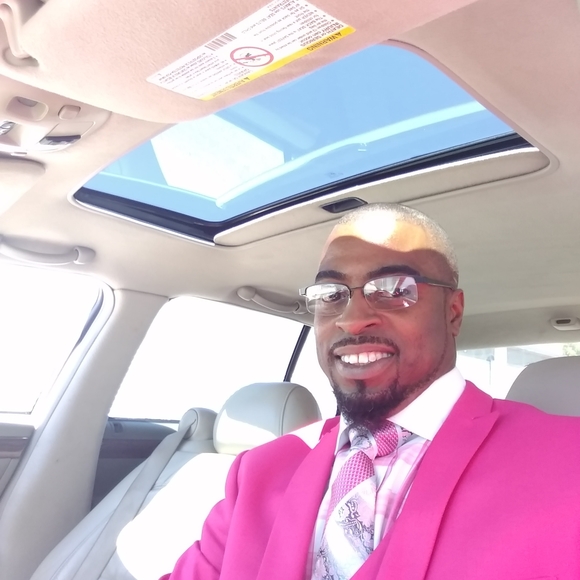 Profile Picture of Jonathan Westbrooks (@drjohnsr1) on Poshmark