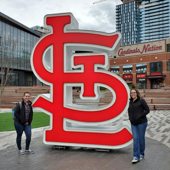 Profile Picture of Diane Gilbreath (@dgilbreath21) on Poshmark