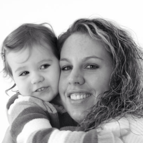 Profile Picture of Kelly Wilkins (@princessklo) on Poshmark