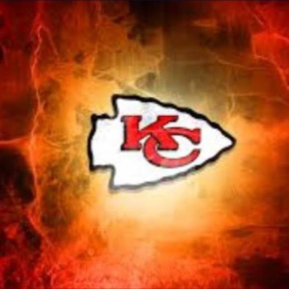 Profile Picture of Ron K (@ronbo) on Poshmark