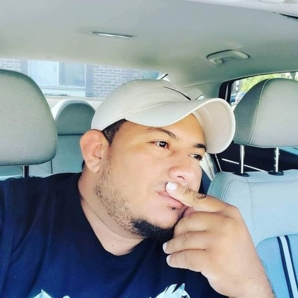 Profile Picture of Rodríguez Vásquez (@arturo2345) on Poshmark