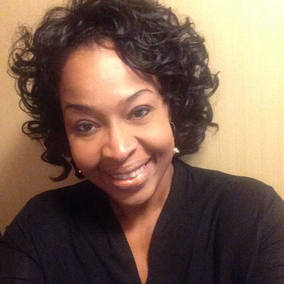 Profile Picture of Myra Singleton (@myrasingleton) on Poshmark