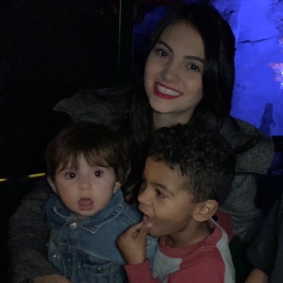 Profile Picture of April Jimenez (@april15xoxo) on Poshmark