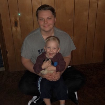 Profile Picture of Evan Boyer (@abbyandevan725) on Twitter