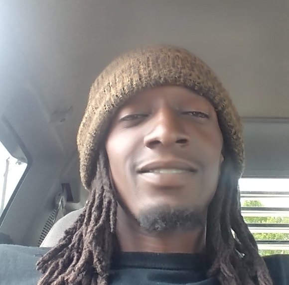 Profile Picture of Terance Reynolds (@tlr83) on Poshmark