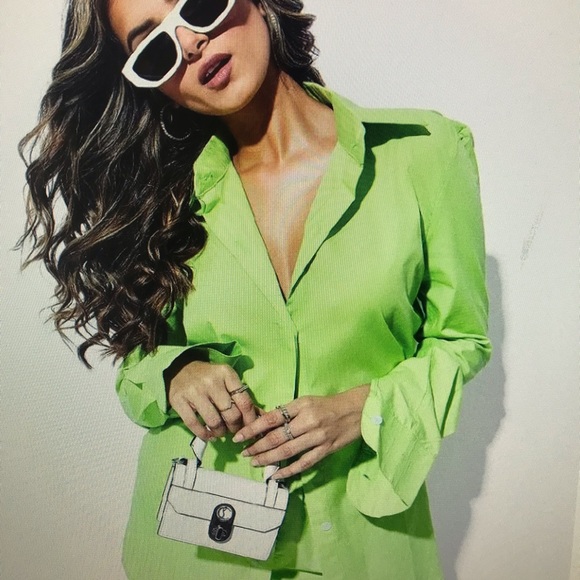 Profile Picture of Dixie Kennedy (@dixiekennedy12) on Poshmark