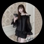 Profile Picture of Nguyễn.T. Quỳnh Trang (@NguyễnT-Quỳnh-Trang) on Facebook