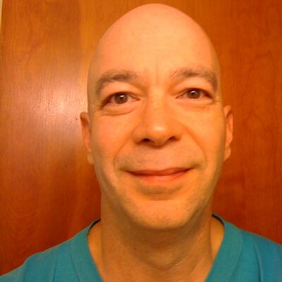 Profile Picture of Victor John Wilkins (@VicInTheMiddle) on Twitter