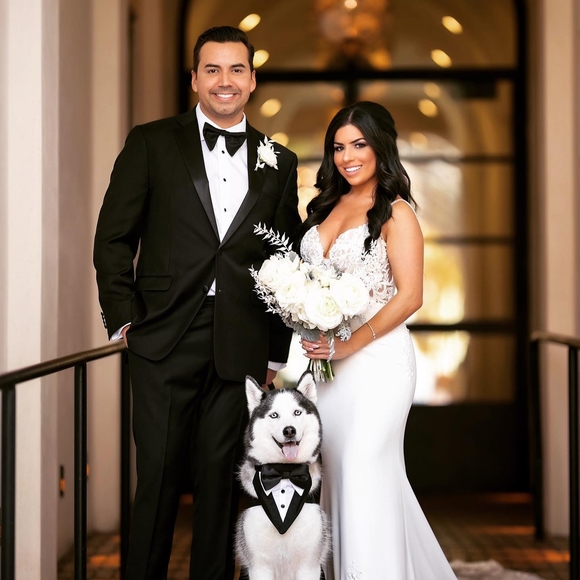 Profile Picture of Ryan Campos (@ryancampos) on Poshmark