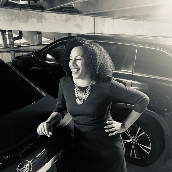 Profile Picture of Edna Mcfadden (@ednamcfadd) on Poshmark