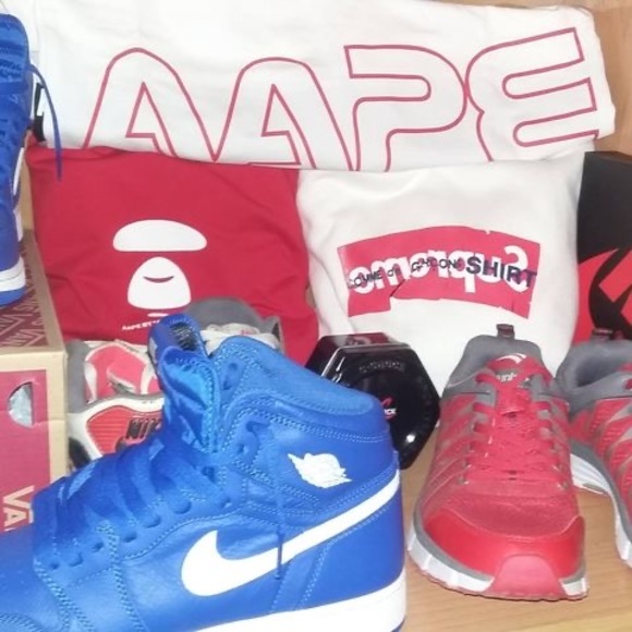 Profile Picture of Anh khang Phạm (@tony1708) on Poshmark