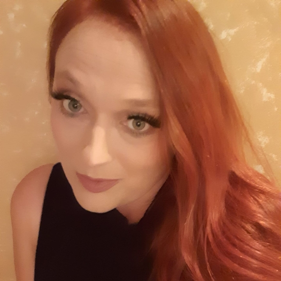 Profile Picture of Tori Fuller (@tfuller37) on Poshmark