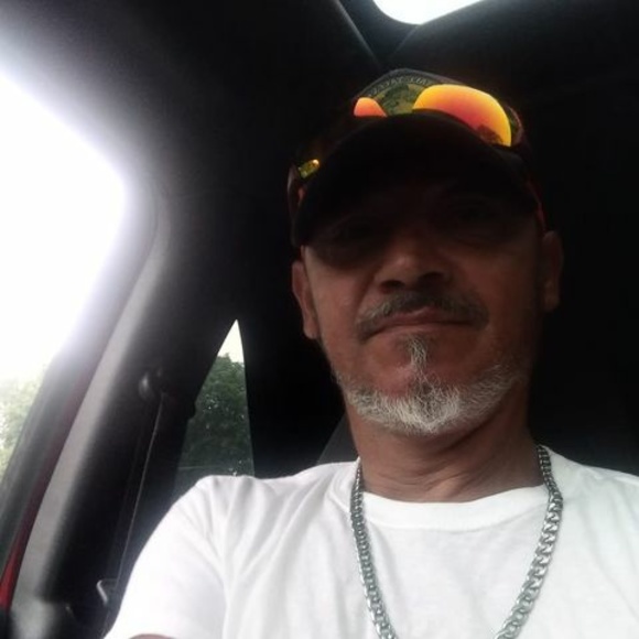 Profile Picture of Brian Stickler (@blstickler2020) on Poshmark