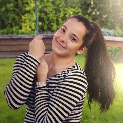 Laura Rasmussen - Twitter Profile Picture of Laura Rasmussen (@laurarassj) on Twitter