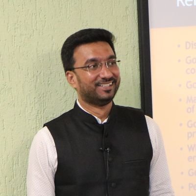 Profile Picture of Ajay Dave (@ajayrdave) on Twitter