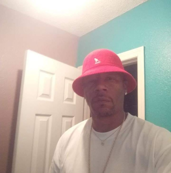 Profile Picture of Gary Campbell (@garycampbell680) on Poshmark