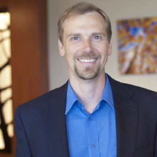 Profile Picture of Derin Dopps (@drderin) on Twitter