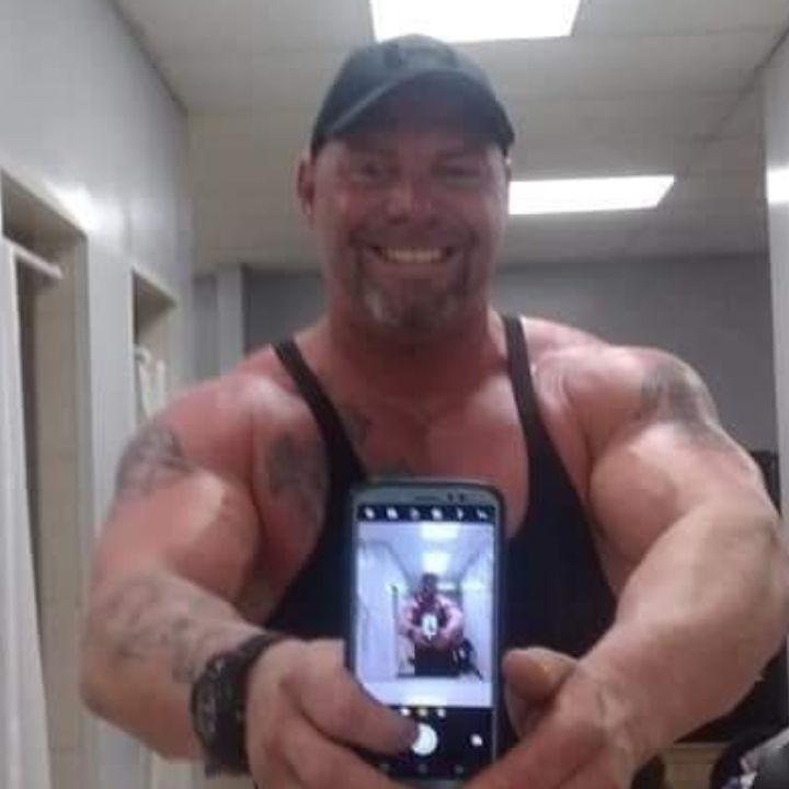 Profile Picture of Aaron (@aarondowden749) on Tiktok