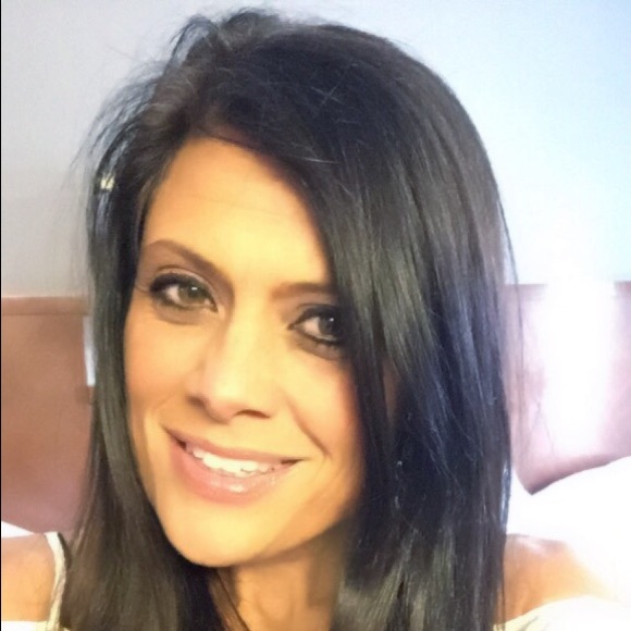 Profile Picture of Kelli Mcgraw (@kmcgraw1) on Poshmark