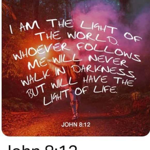 Profile Picture of Toma Rosencrants (@tomarosencrants) on Poshmark