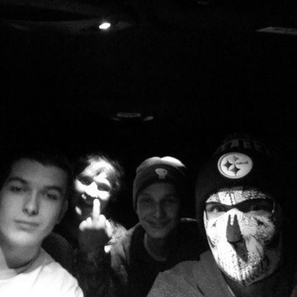 Profile Picture of Jordan Wyatt (@jordanwyatt454) on Poshmark