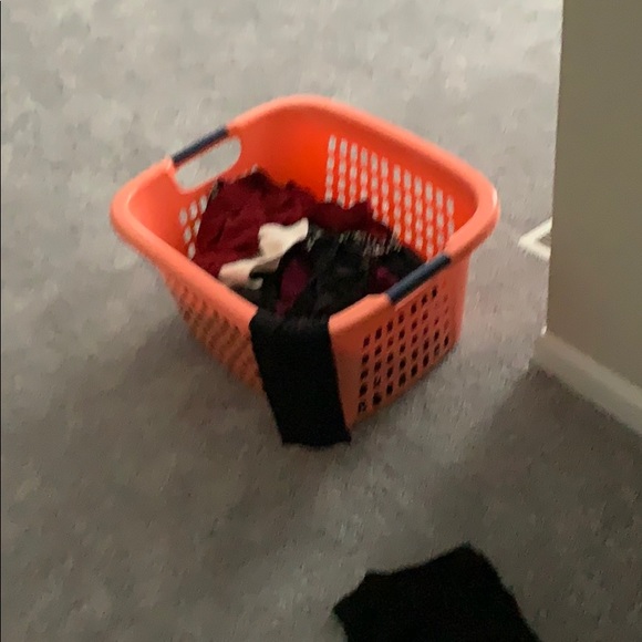 Profile Picture of Neil Hodge (@nhodge469) on Poshmark