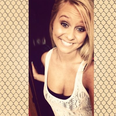 Profile Picture of Ashley Cooley ♡ (@ashh_mariee16) on Twitter