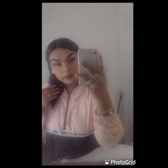 Profile Picture of Marisol Rocha (@marisolrocha287) on Poshmark