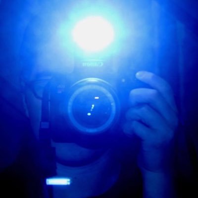 Profile Picture of Anna Leal (@annashadows1) on Twitter