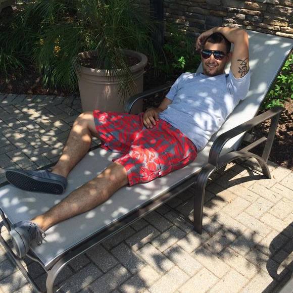 Profile Picture of Thomas Harper (@thomas1417) on Poshmark