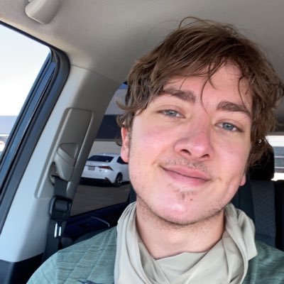 Profile Picture of Payton Bradley (@paytonsaurus) on Twitter