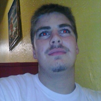 Profile Picture of Jonathan Breen (@chewieskywalker) on Twitter