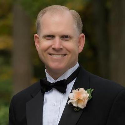 Profile Picture of Robert McKell (@TheNurseInIT) on Twitter