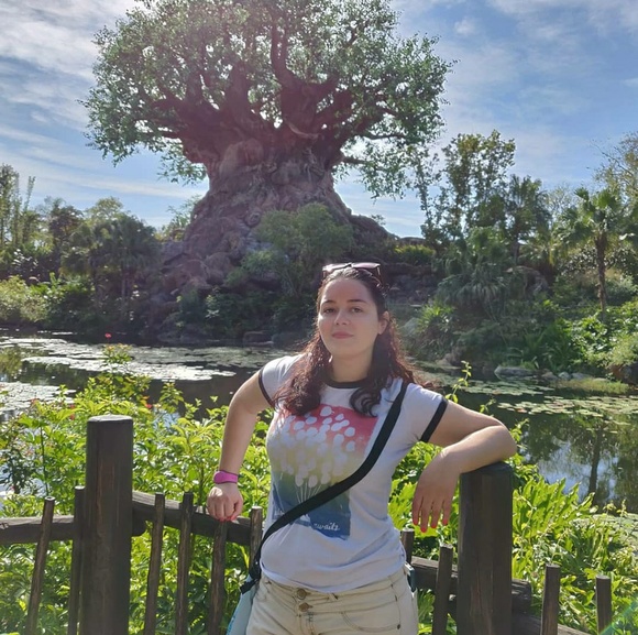 Profile Picture of Lisa Betterley (@puertoricann16) on Poshmark