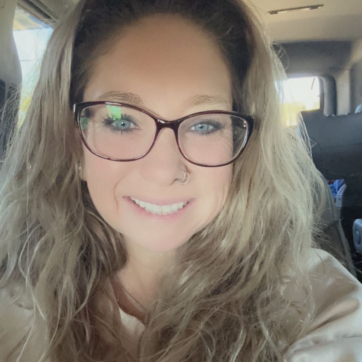 Profile Picture of   JustDanceMoves... (@momof4ks) on Tiktok